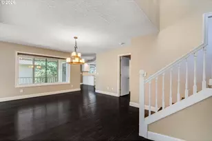 1522 NE Marine Dr, Portland, OR 97211 - Photo 25