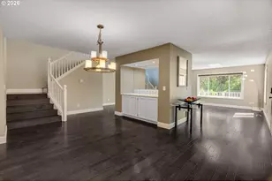 1522 NE Marine Dr, Portland, OR 97211 - Photo 13