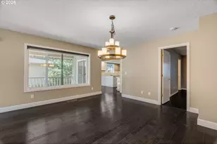 1522 NE Marine Dr, Portland, OR 97211 - Photo 15