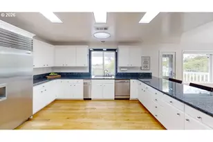 15709 Pelican Bay Dr, Brookings, OR 97415 - Photo 17