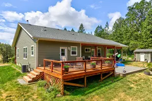 445 Green Valley Rd, Oakland, OR 97462 - Photo 11