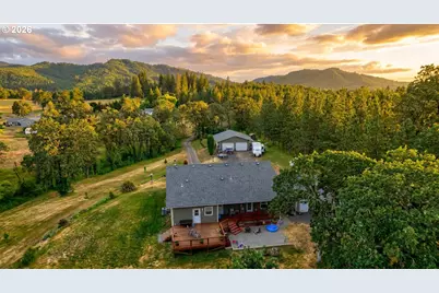 445 Green Valley Rd, Oakland, OR 97462 - Photo 47