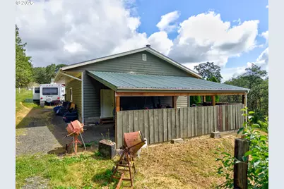 445 Green Valley Rd, Oakland, OR 97462 - Photo 35