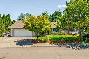 638 SW Westview Dr, McMinnville, OR 97128 - Photo 1