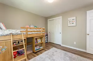 638 SW Westview Dr, McMinnville, OR 97128 - Photo 13