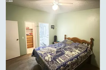 10504 G Ct, Island City, OR 97850 - Photo 13