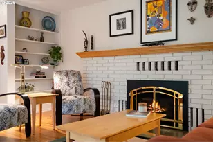 6167 SW Miles Ct, Portland, OR 97219 - Photo 5