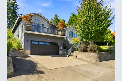 7215 SW 8th Ave, Portland, OR 97219 - Photo 1