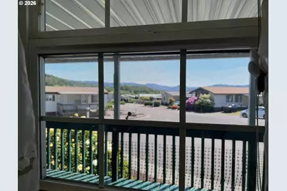 909 Shadow Ranch Ln, Roseburg, OR 97470 - Photo 21