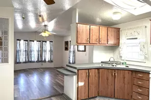 909 Shadow Ranch Ln, Roseburg, OR 97470 - Photo 13