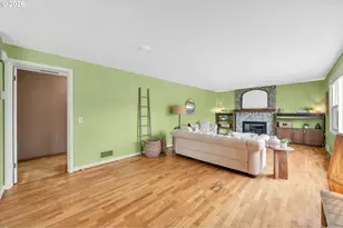 1555 Escalante St, Eugene, OR 97404 - Photo 5