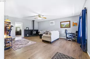 5226 Poplar St, Sweet Home, OR 97386 - Photo 5
