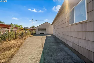 4018 SE 65th Ave, Portland, OR 97206 - Photo 47