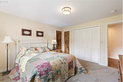 2164 SE Douglas Ave, Roseburg, OR 97470 - Photo 33