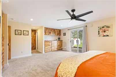 2164 SE Douglas Ave, Roseburg, OR 97470 - Photo 27