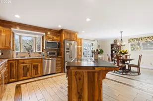 2164 SE Douglas Ave, Roseburg, OR 97470 - Photo 13