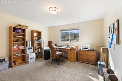 2164 SE Douglas Ave, Roseburg, OR 97470 - Photo 31