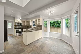 655 8th St, Lake Oswego, OR 97034 - Photo 15