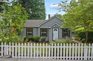 655 8th St, Lake Oswego, OR 97034 - Photo 3