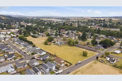 405 NW Viola St, Sheridan, OR 97378 - Photo 43