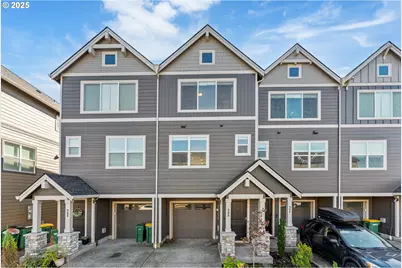 988 SW 2nd Way, Troutdale, OR 97060 - Photo 1