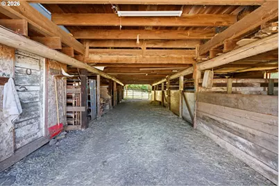 37886 S Wilhoit Rd, Molalla, OR 97038 - Photo 35
