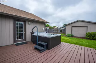 365 SE 7th Way, Canby, OR 97013 - Photo 33