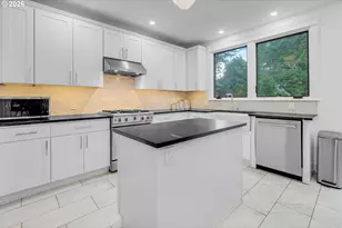 128 SE Cesar E Chavez Blvd, Portland, OR 97214 - Photo 15