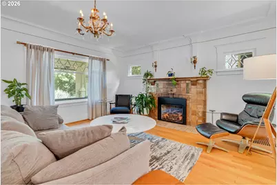 128 SE Cesar E Chavez Blvd, Portland, OR 97214 - Photo 5