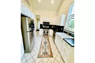 5901 SE Flavel Dr, Portland, OR 97206 - Photo 5