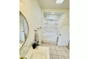 5901 SE Flavel Dr, Portland, OR 97206 - Photo 9