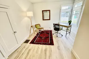 5901 SE Flavel Dr, Portland, OR 97206 - Photo 7