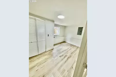 5901 SE Flavel Dr, Portland, OR 97206 - Photo 13
