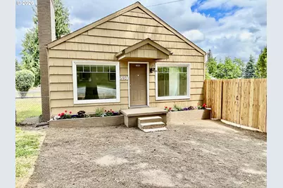 5901 SE Flavel Dr, Portland, OR 97206 - Photo 1