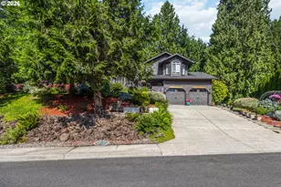 209 W Beacon Hill Dr, Longview, WA 98632 - Photo 3