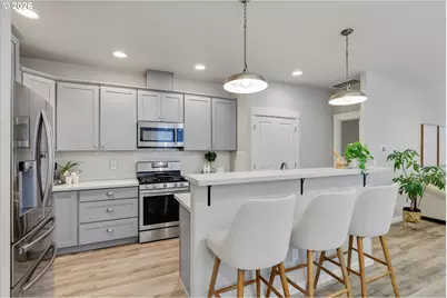 1460 SE 9th Ave, Canby, OR 97013 - Photo 7