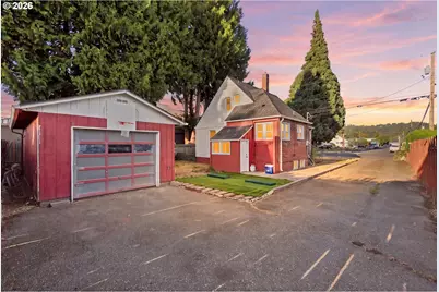 707 3rd St, Woodland, WA 98674 - Photo 5
