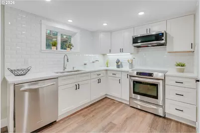 446 NE Cook St, Portland, OR 97212 - Photo 27