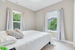 446 NE Cook St, Portland, OR 97212 - Photo 17