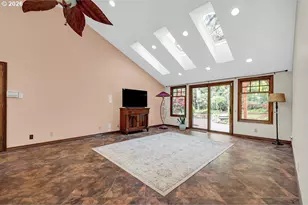 2620 W 22nd Ave, Eugene, OR 97405 - Photo 19