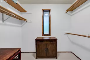 2620 W 22nd Ave, Eugene, OR 97405 - Photo 29