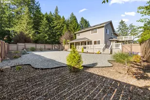 997 Krista Ln, Brookings, OR 97415 - Photo 13