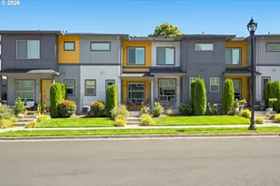 170 SW Lancaster Ct, Troutdale, OR 97060 - Photo 1