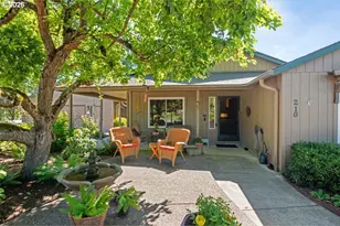 210 S 2nd St, Carlton, OR 97111 - Photo 3