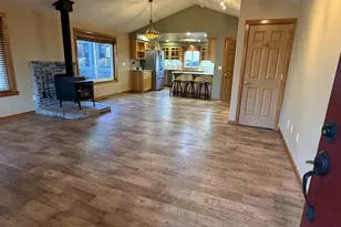 210 S 2nd St, Carlton, OR 97111 - Photo 7