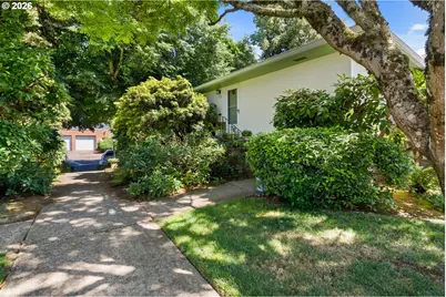 3002 SE Brooklyn St, Portland, OR 97202 - Photo 13