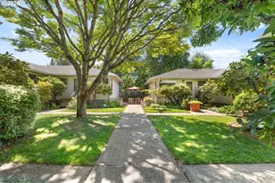 3002 SE Brooklyn St, Portland, OR 97202 - Photo 7