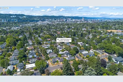 3002 SE Brooklyn St, Portland, OR 97202 - Photo 9