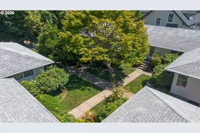 3002 SE Brooklyn St, Portland, OR 97202 - Photo 11