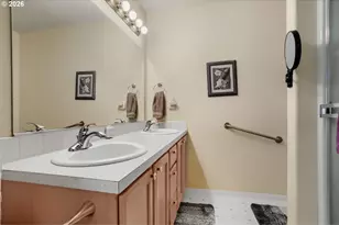 1390 NE Park Ln, Fairview, OR 97024 - Photo 13